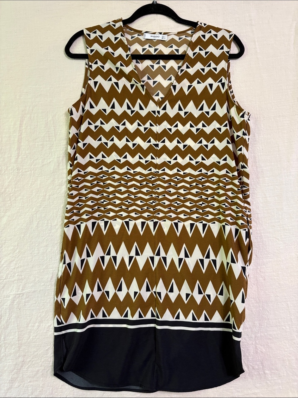 Mango dress size 4. Perfect fall dress